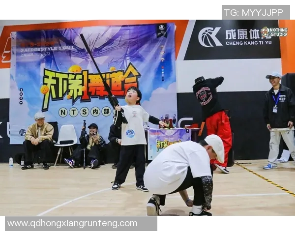 街舞文化探秘：杭州街舞队如何掌控节奏与风格的完美结合